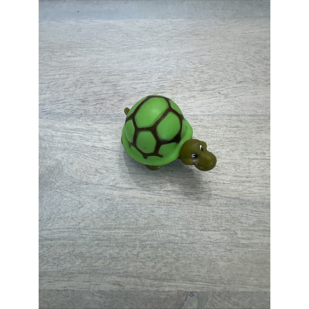 2001 Doley Noah's Ark Animal TURTLE PVC Figure 2"‎ long